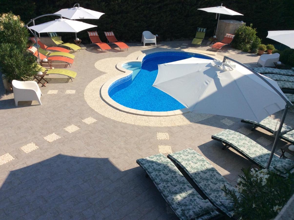 Elicriso Resort Rasopasno Zewnętrze zdjęcie